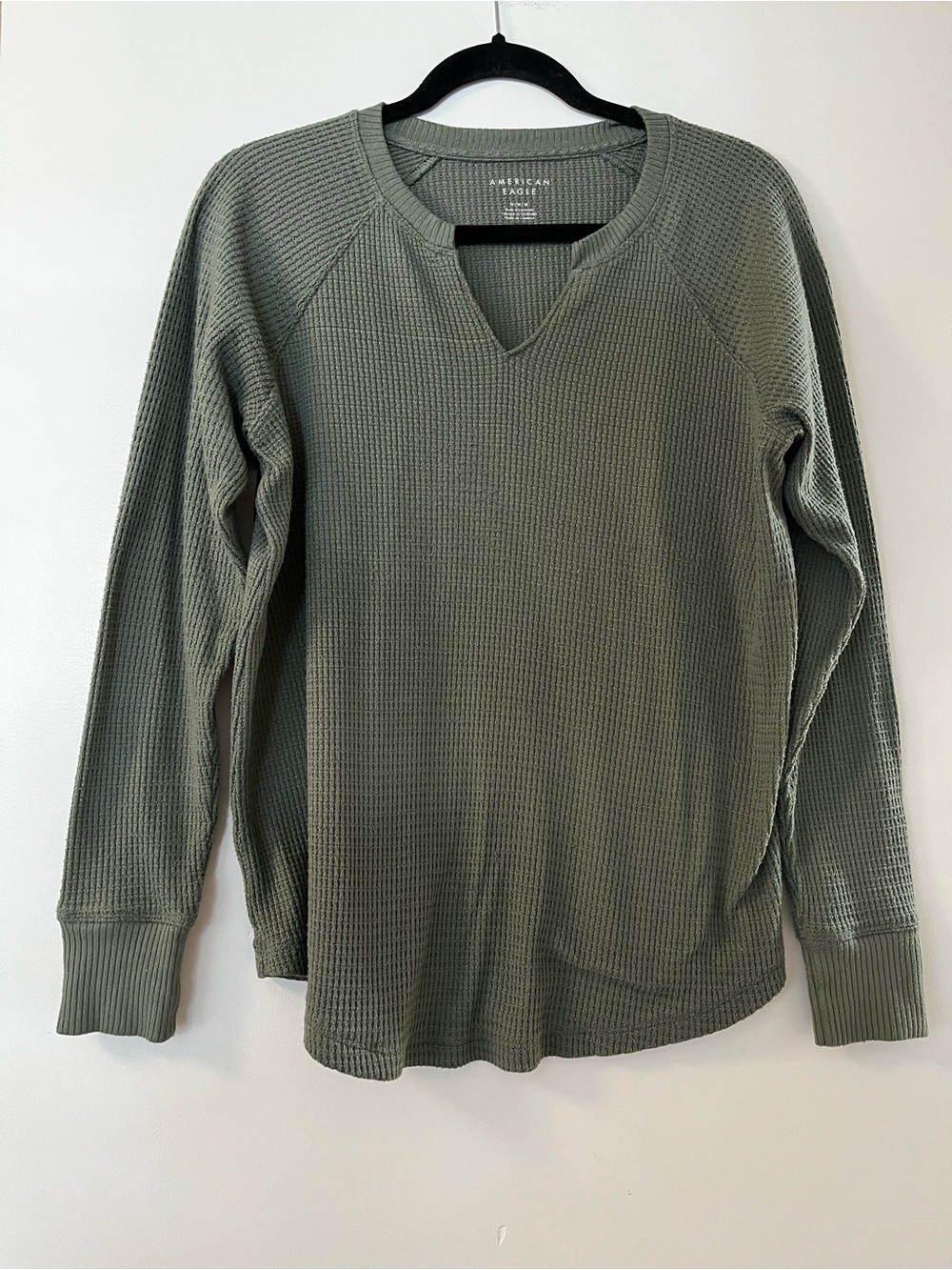 American Eagle | Waffle Knit Long Sleeve Shirt